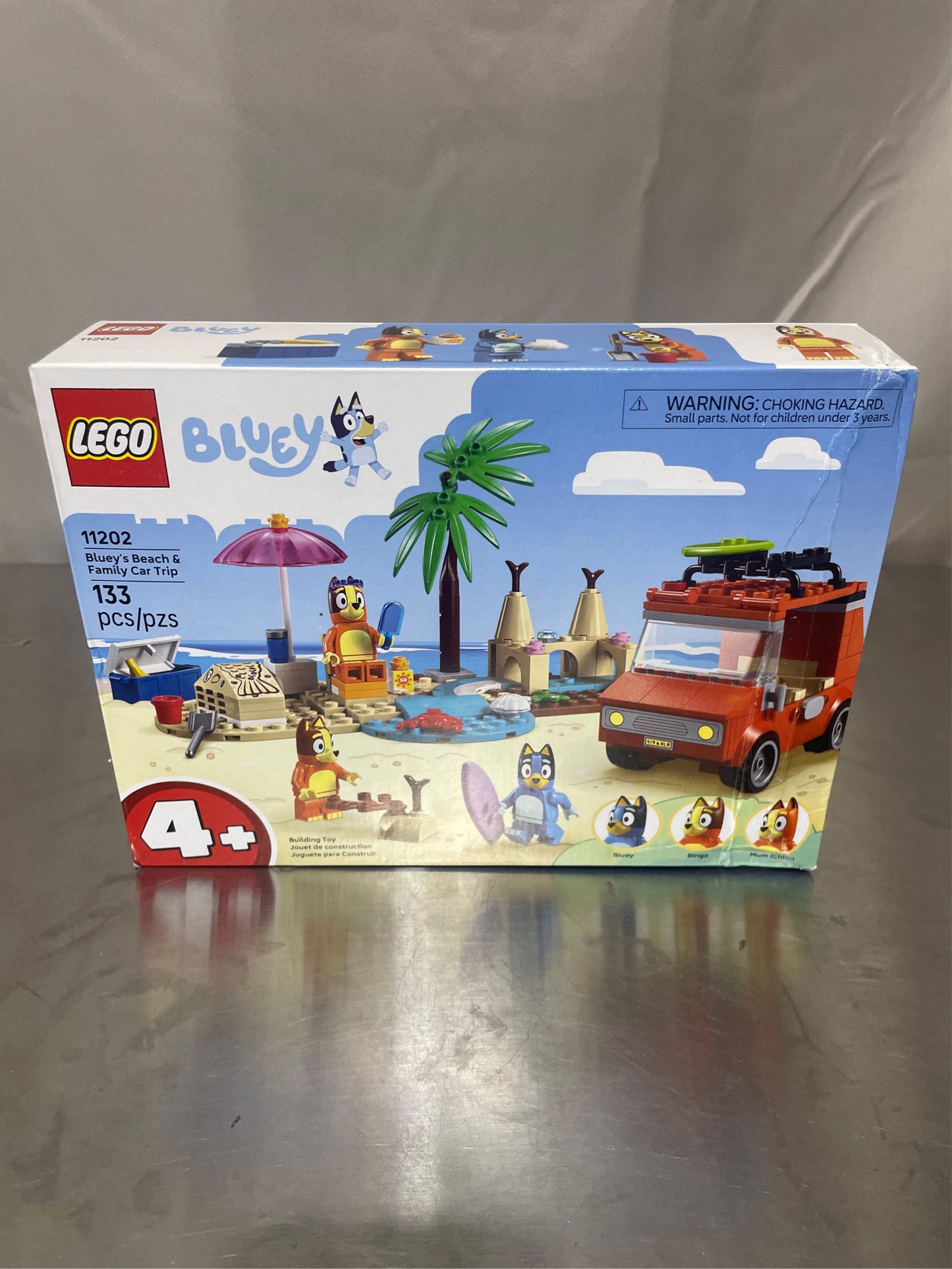 LEGO Bluey Beach & Family Car Trip Set 11202