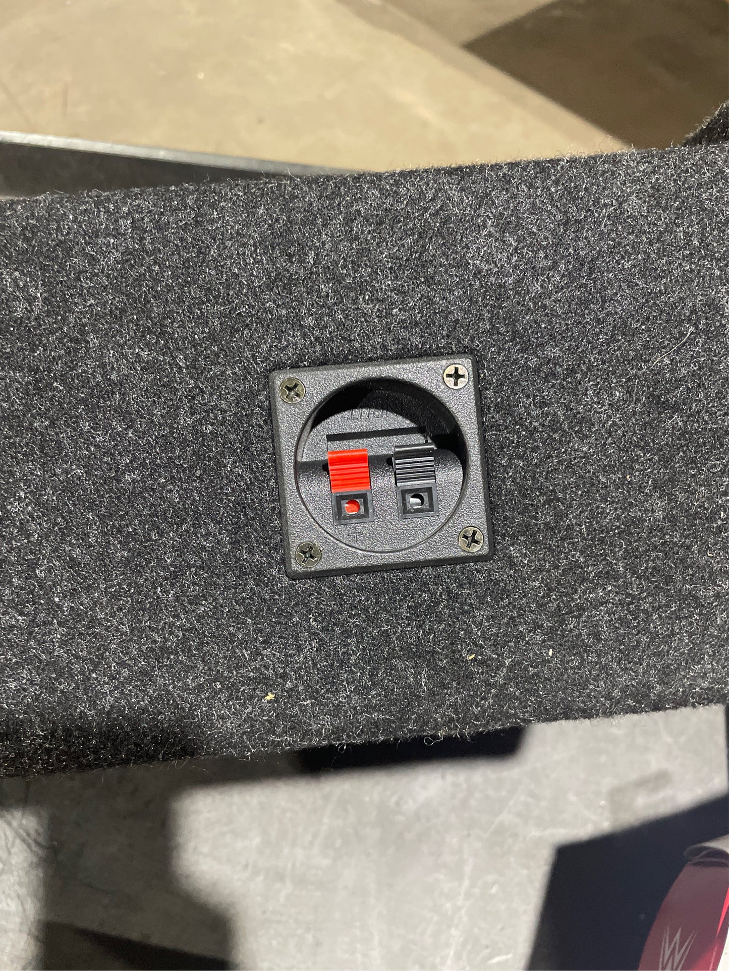 Bbox 10" Subwoofer Box, Ford F150