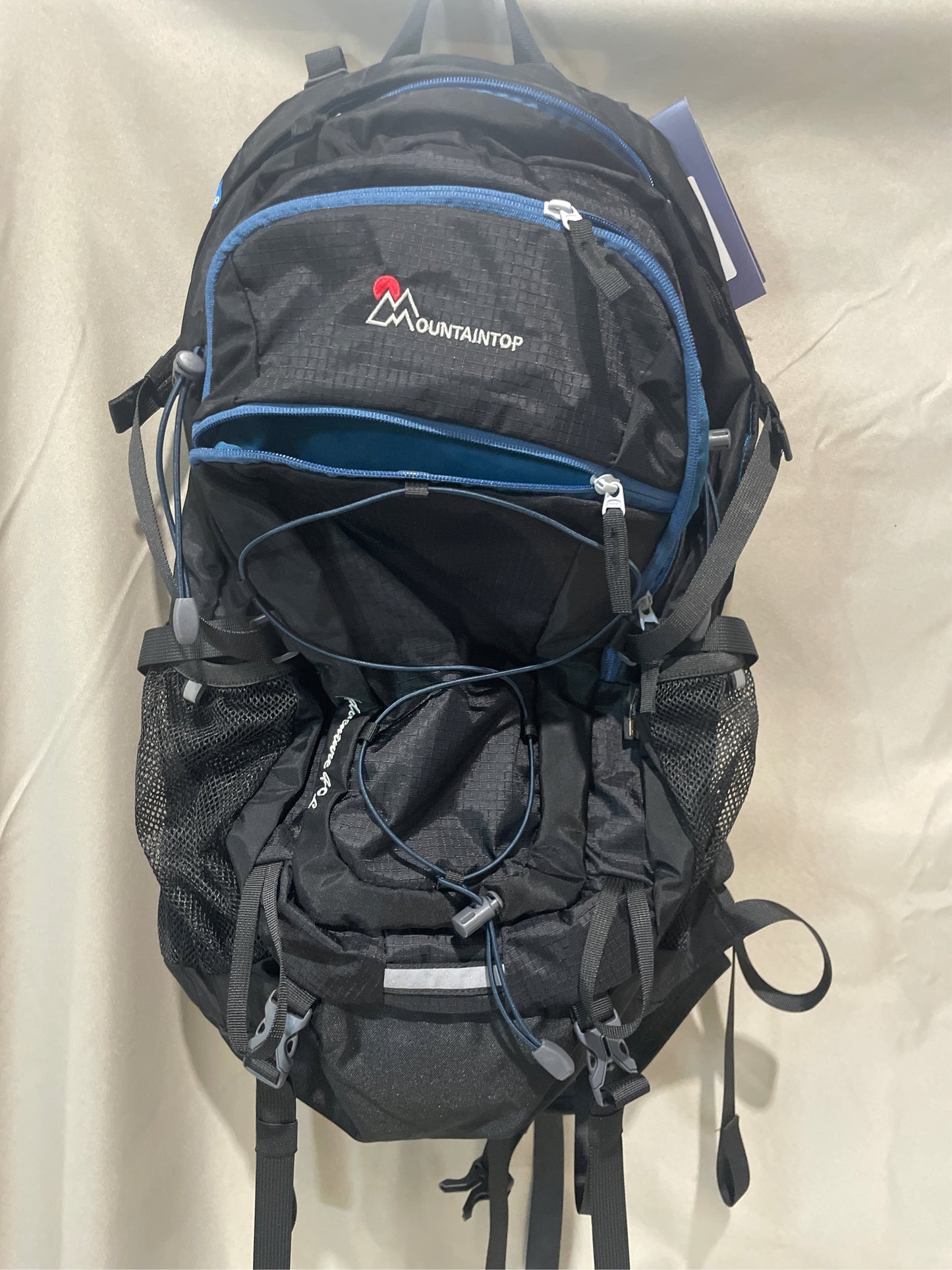 MOUNTAINTOP 40L Lightweight Hiking Backpack