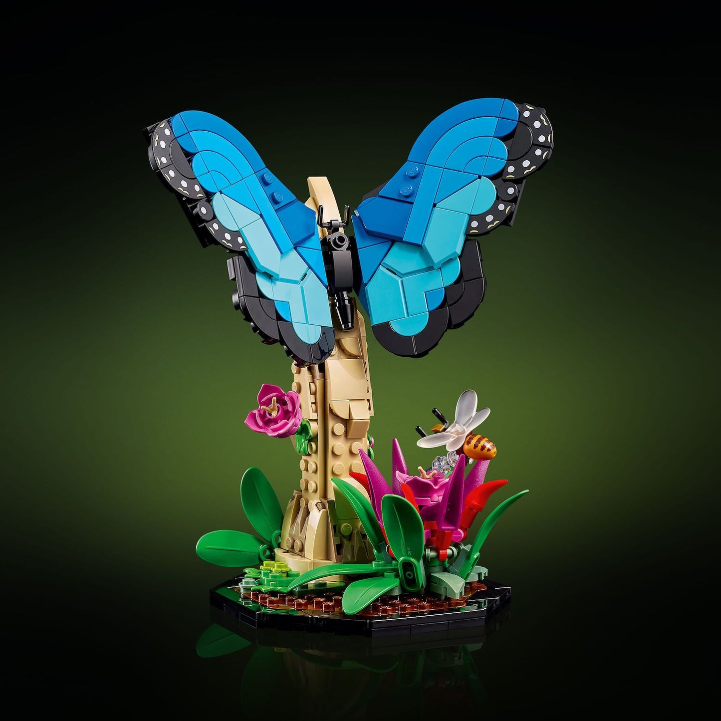 LEGO Ideas The Insect Collection Building Set