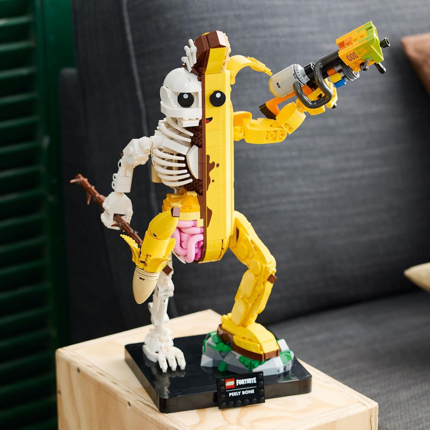 LEGO Fortnite Peely Bone - Collectible Kit