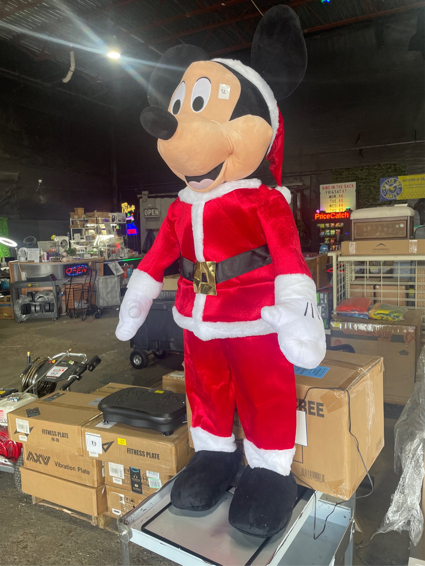 Disney 4-ft Mickey Mouse Animatronic Decor