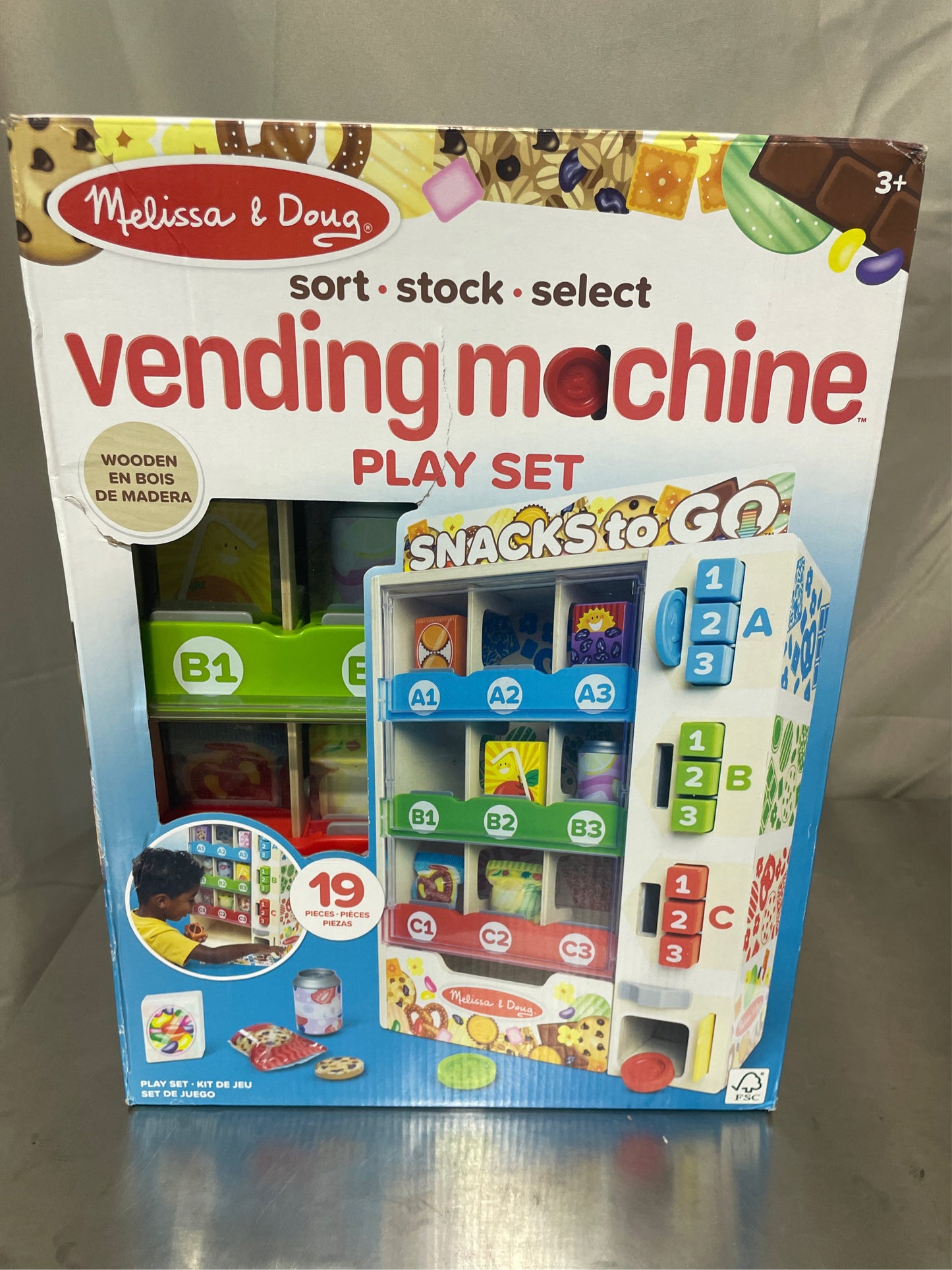 Melissa & Doug Wooden Vending Machine Set