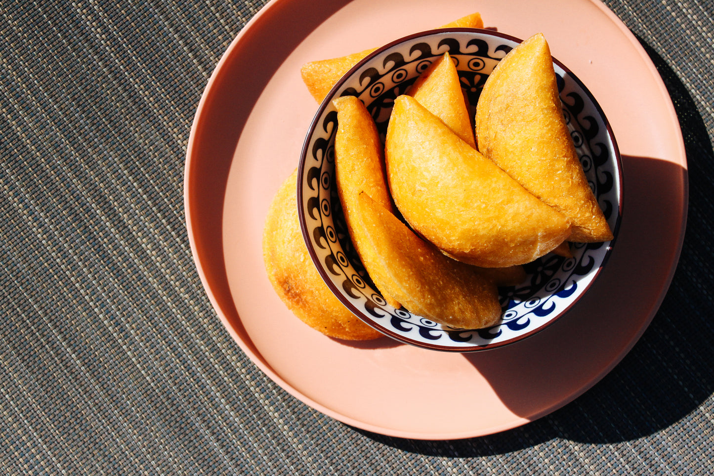 50 pk - Mini Chicken Empanadas