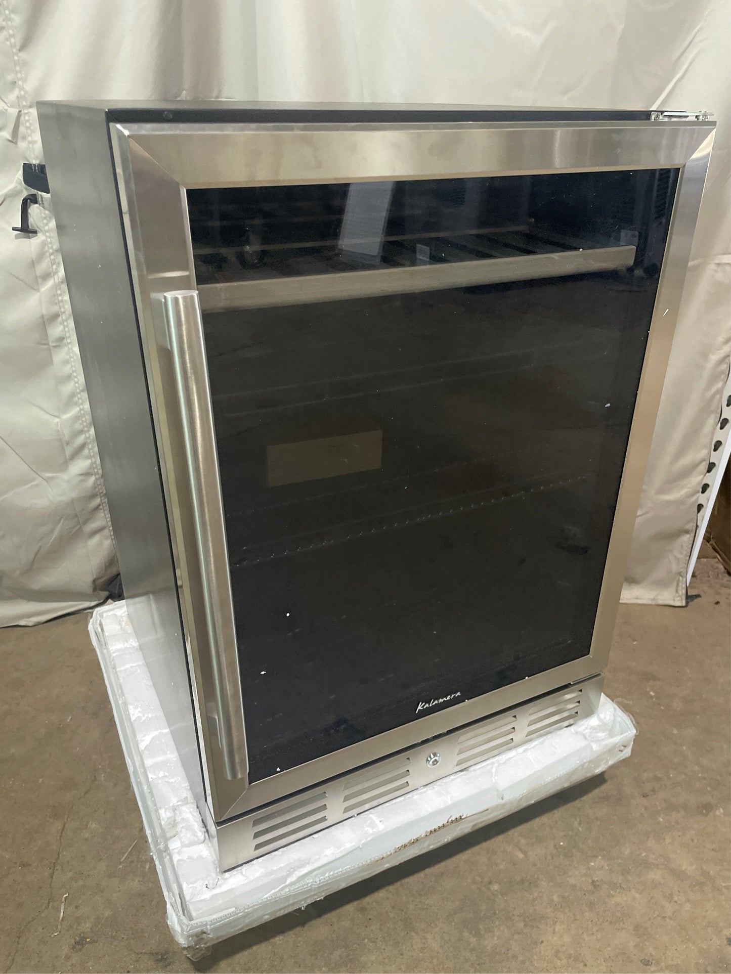 Beverage & Wine Cooler 24 Inch - 120 Cans