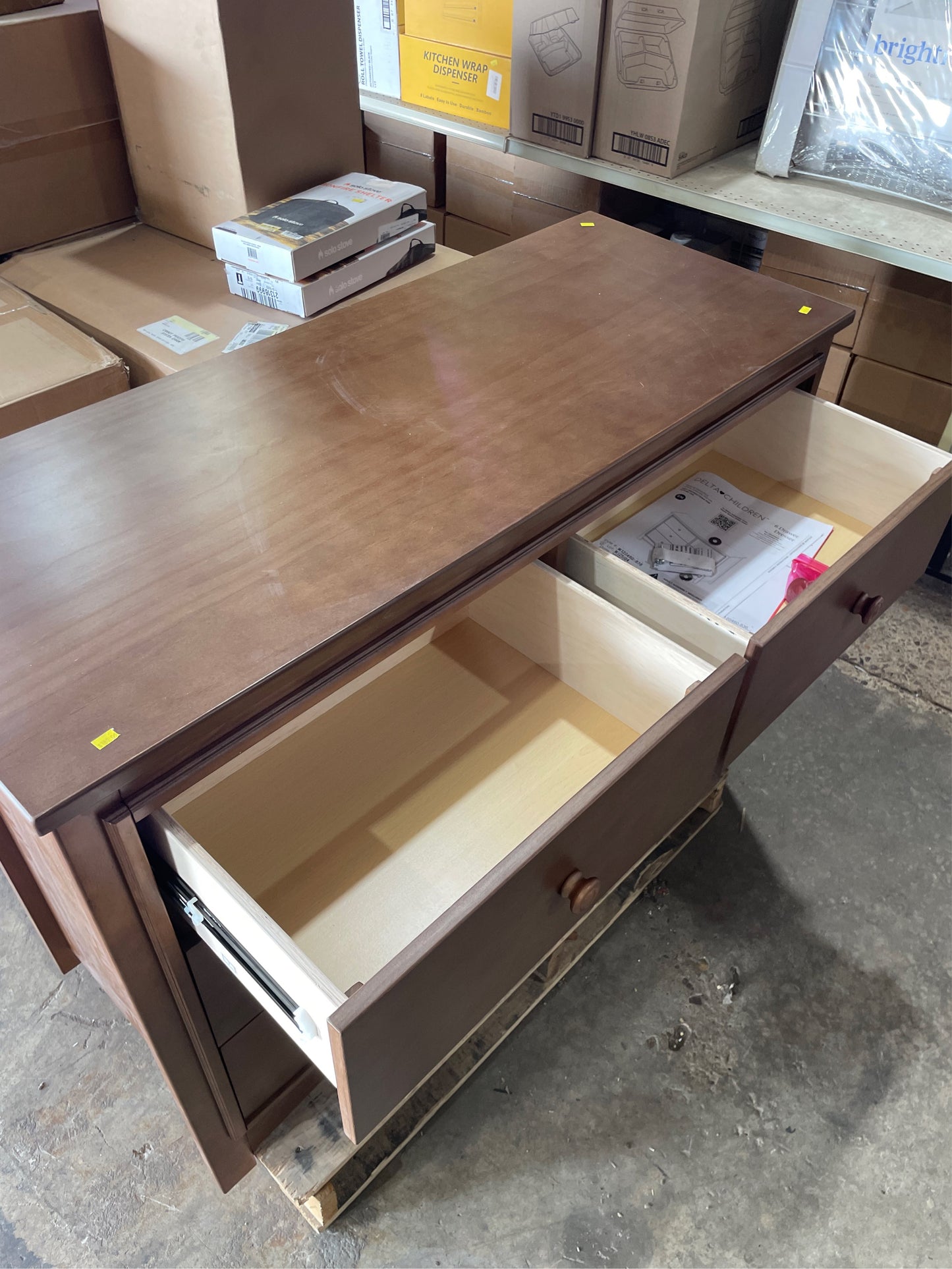 Delta Children Perry 6 Drawer Dresser