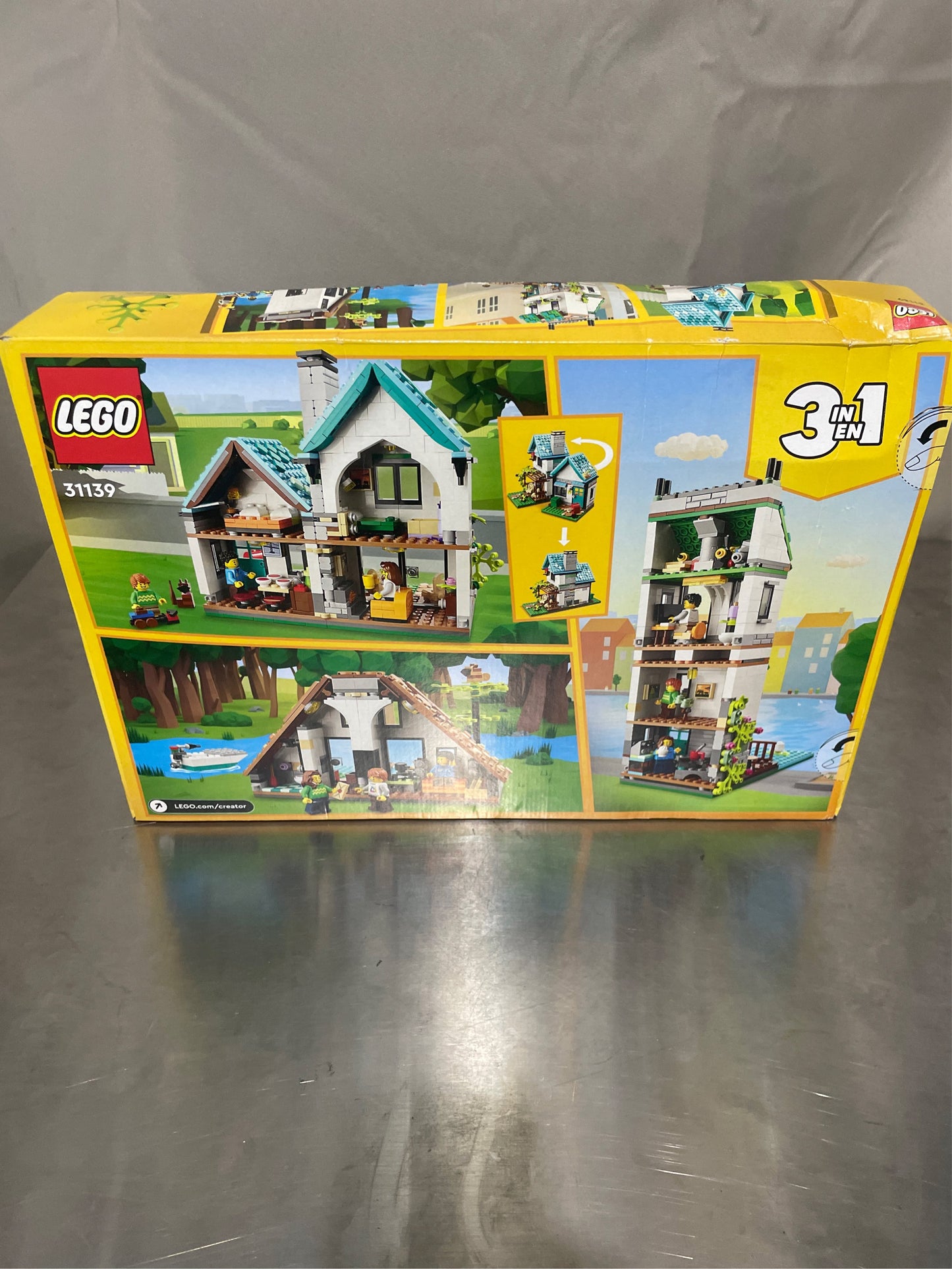 Cozy House Building Set (808 Pieces)