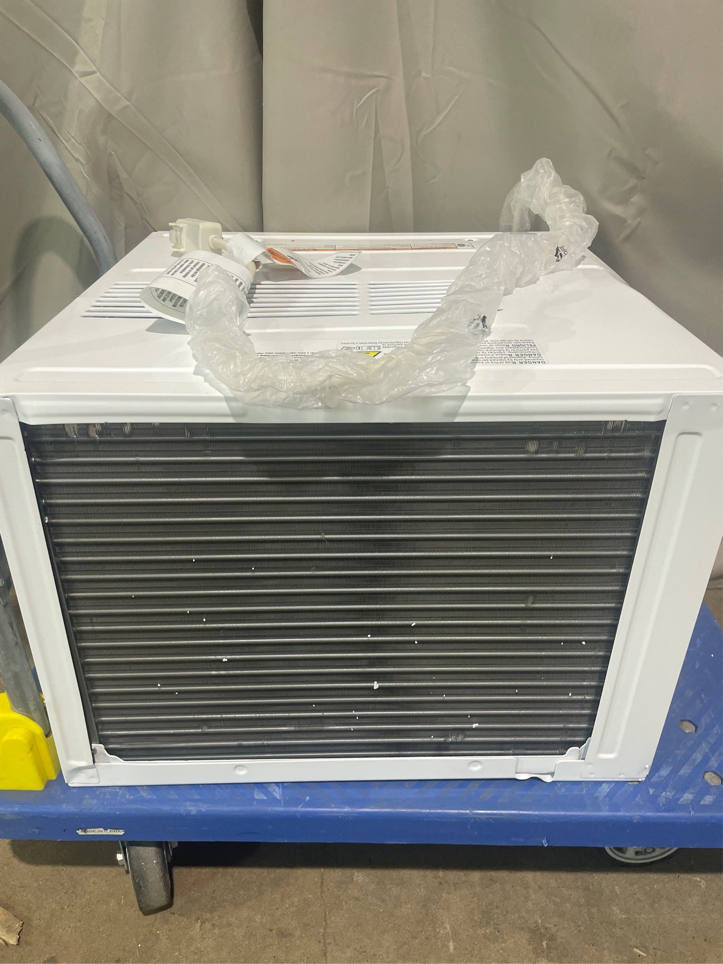 15,000 BTU Window AC, 700 Sq. Ft., White