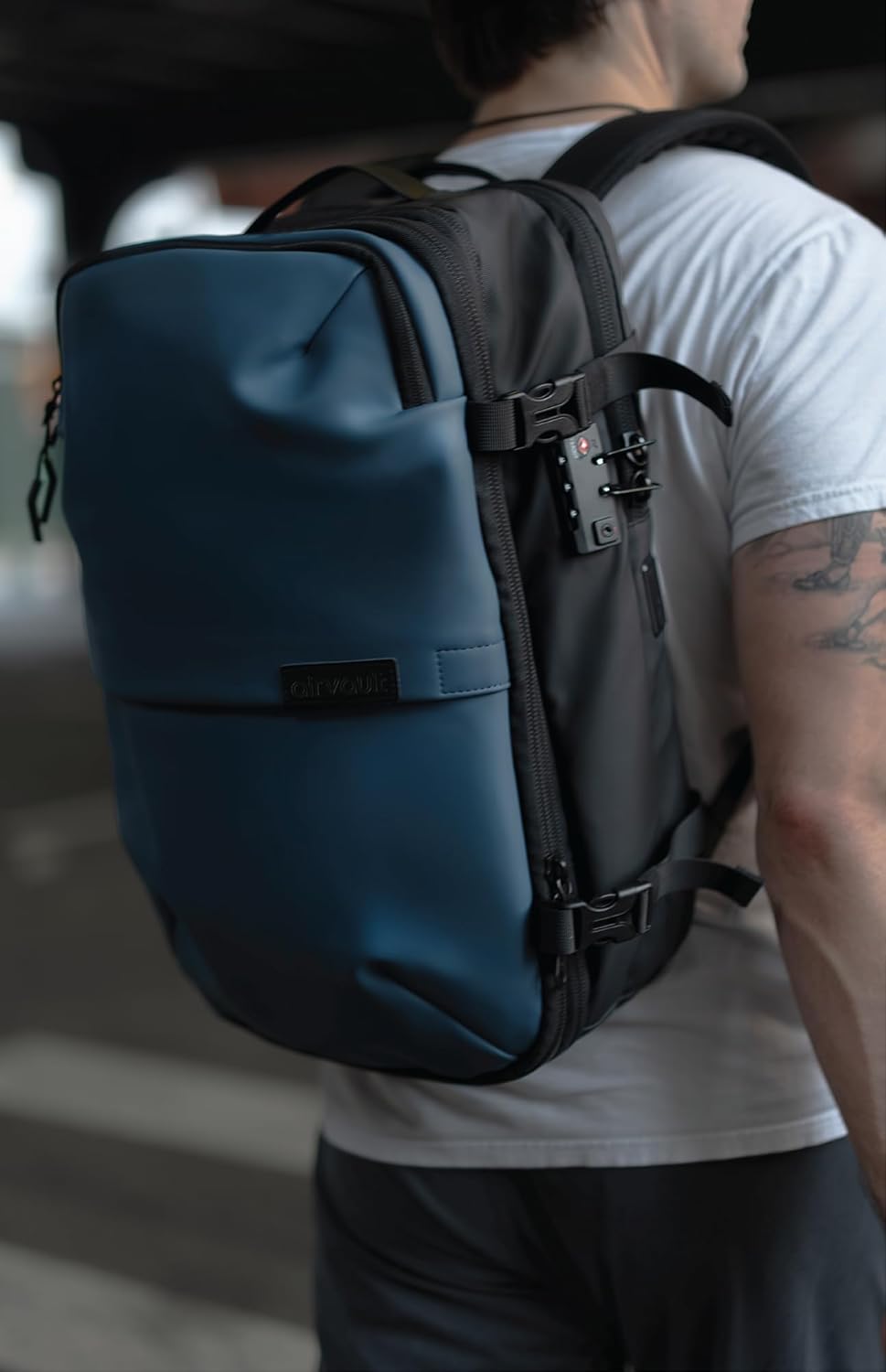 AirVault 60L Vacuum Seal Backpack - Blue