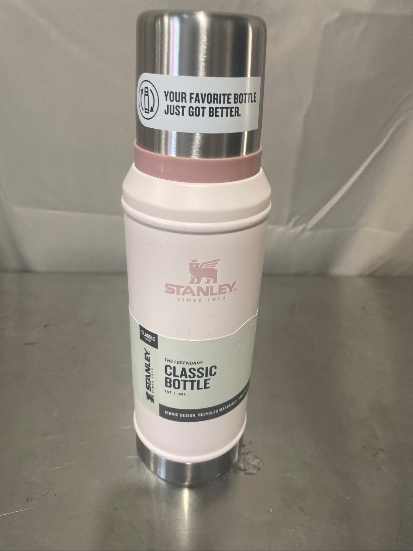 Stanley Classic Legendary Vacuum Bottle