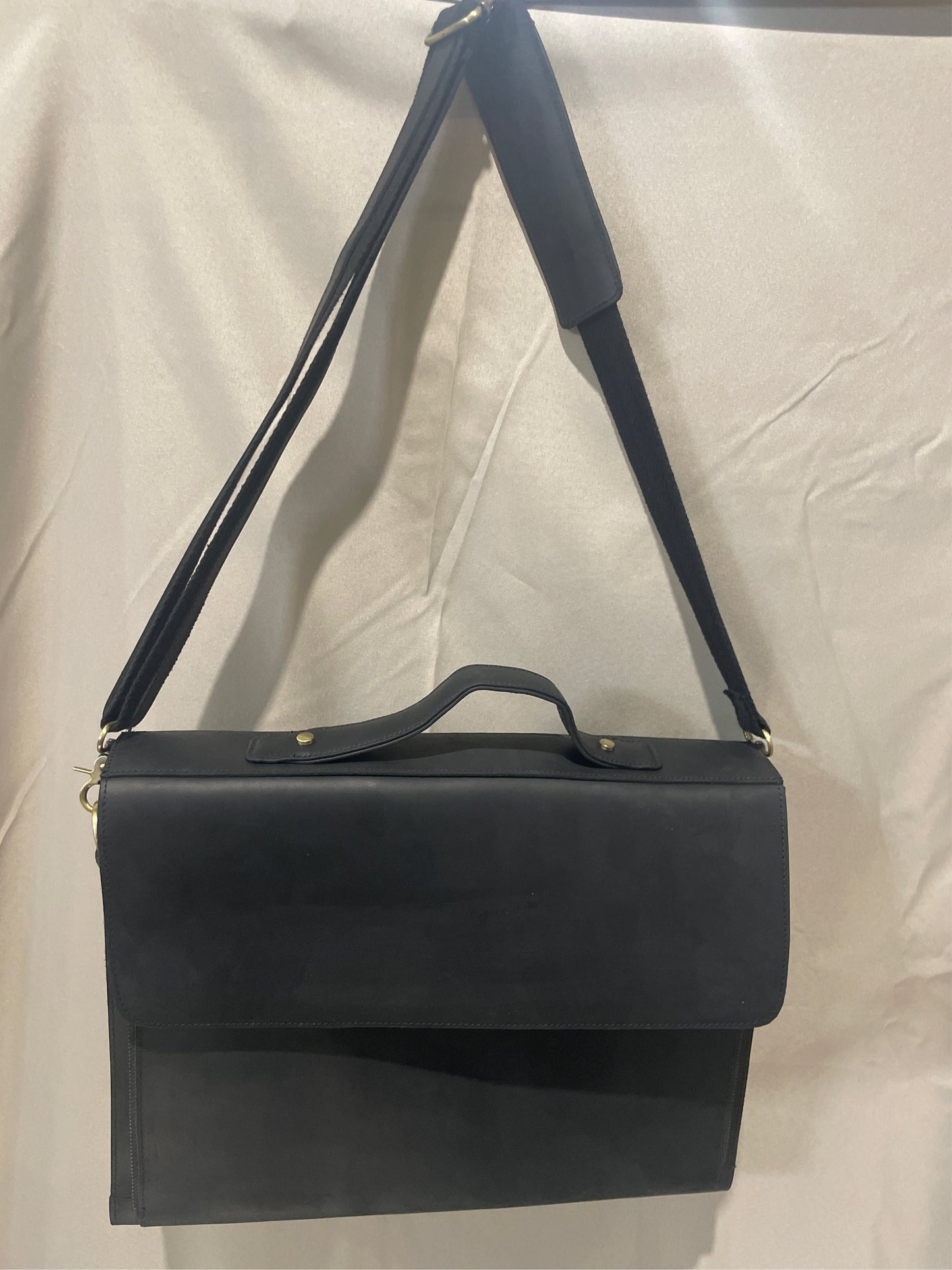 Leathario Leather Laptop & Messenger Bag