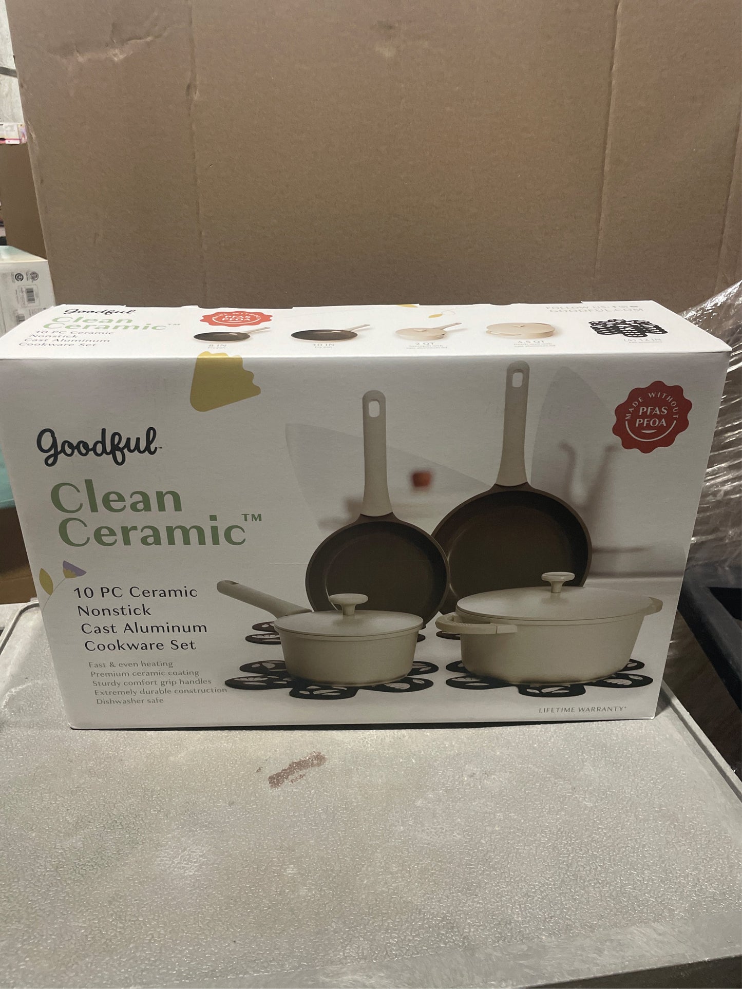 Goodful 10pc Aluminum Cookware Set Cream