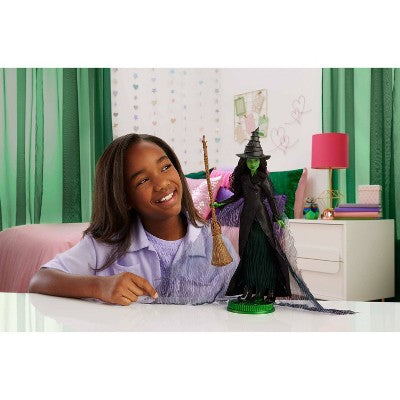 Wicked: Deluxe Elphaba Doll + 4 Accessories