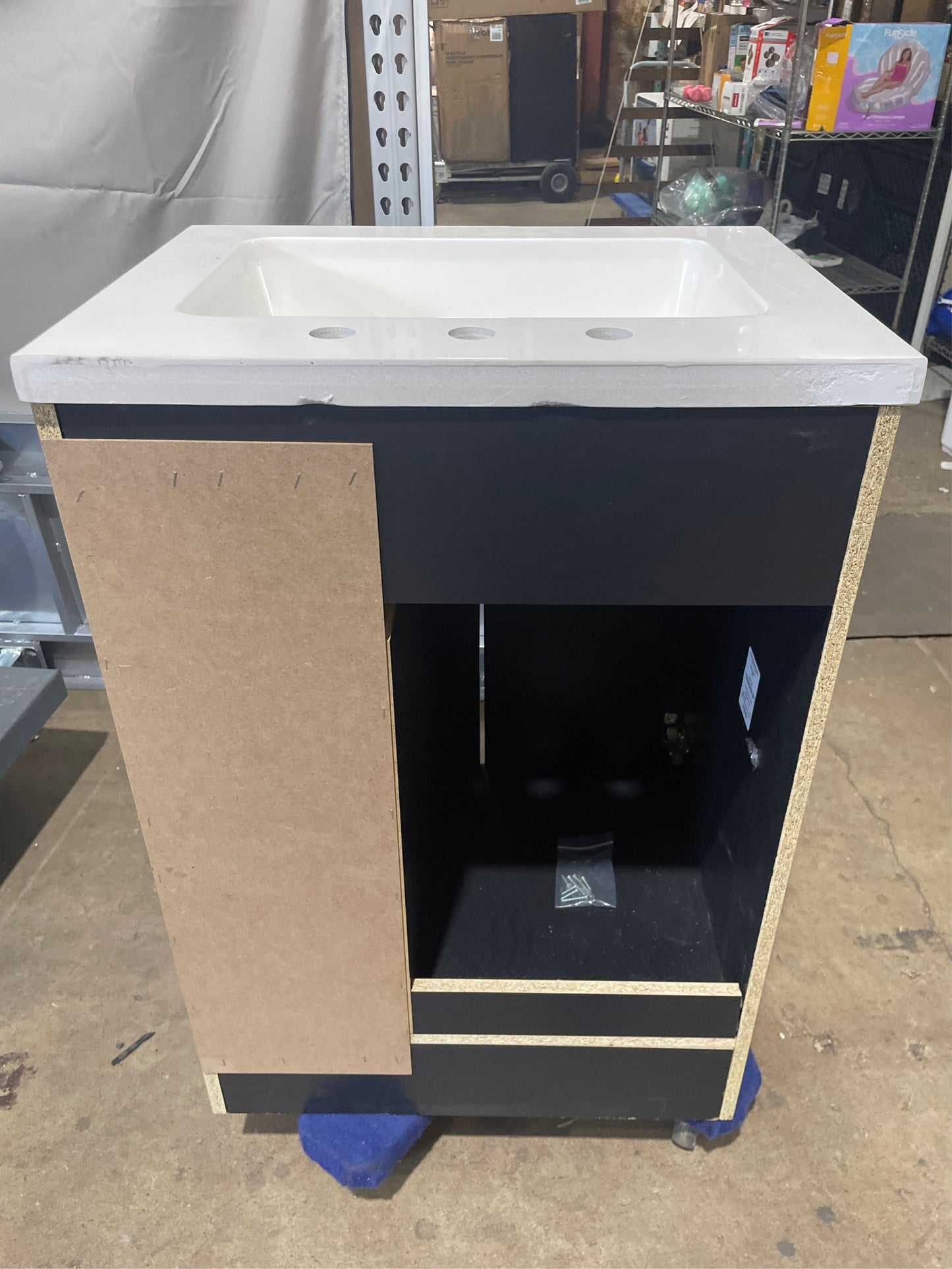 Style Selections Cauley 24-in Black Vanity Top