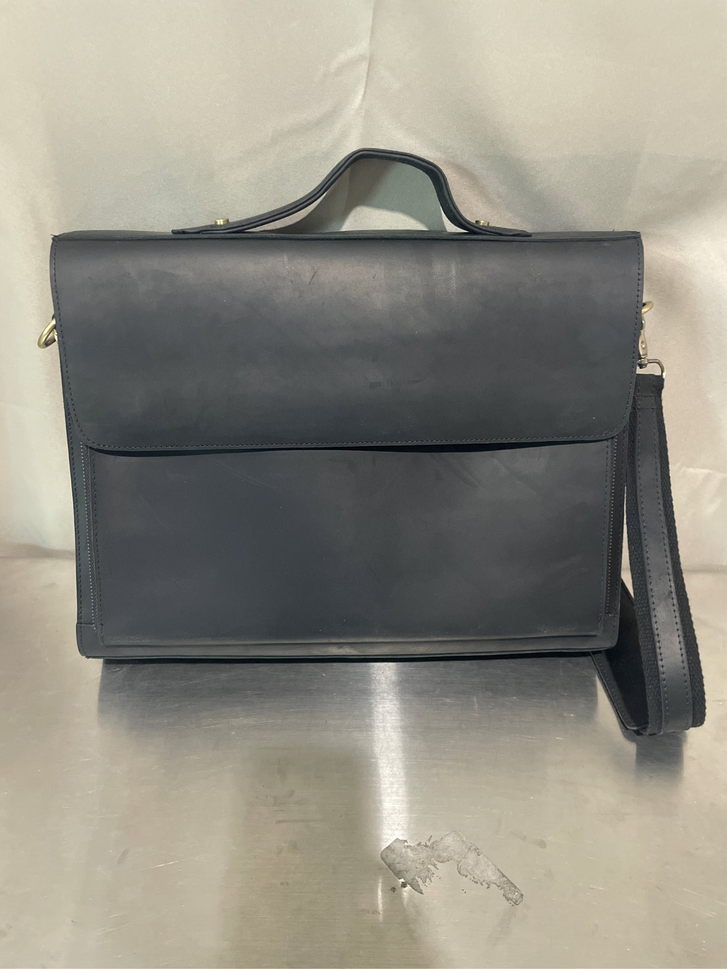 Leathario Leather Laptop & Messenger Bag