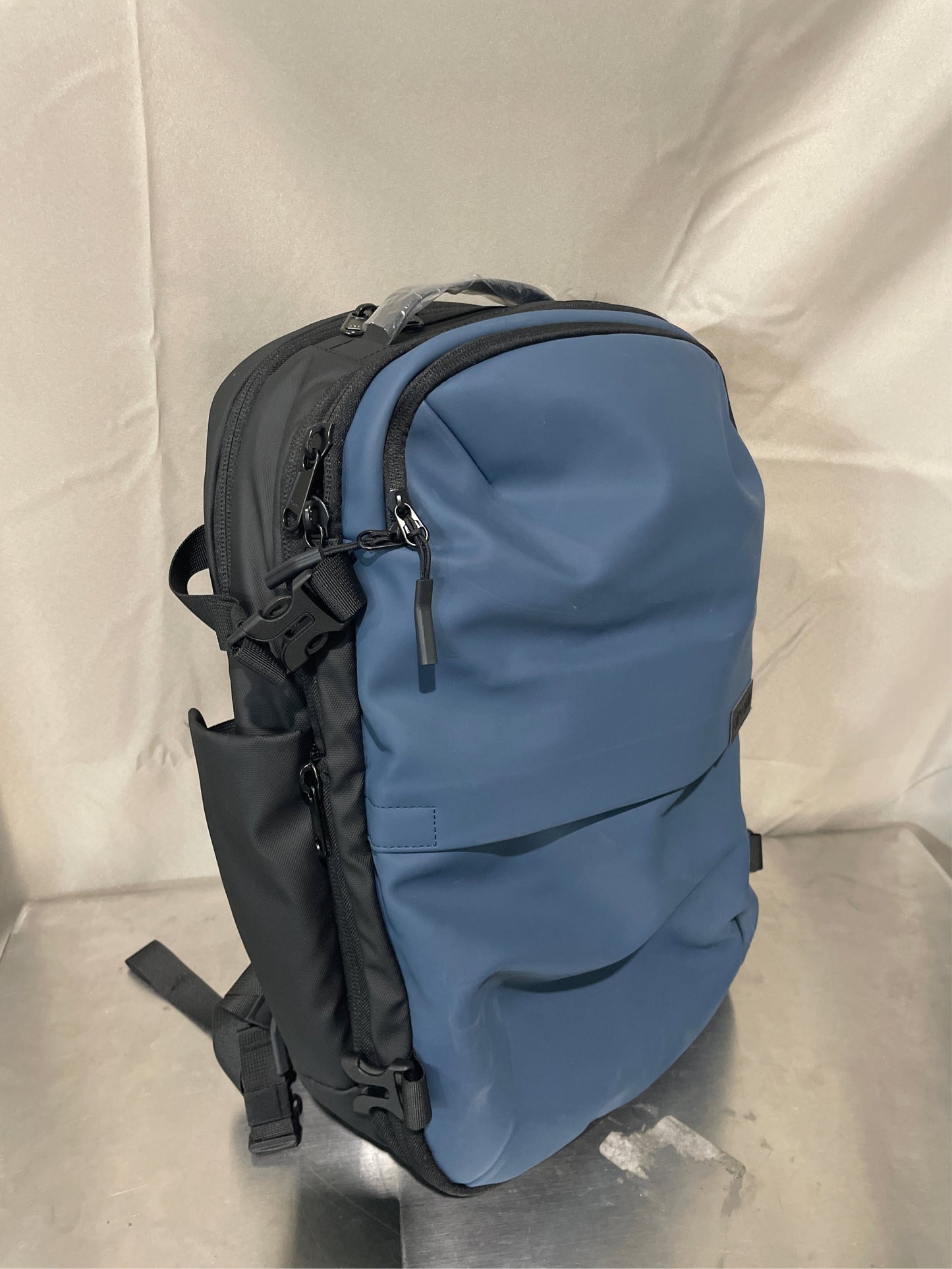 AirVault 60L Vacuum Seal Backpack - Blue