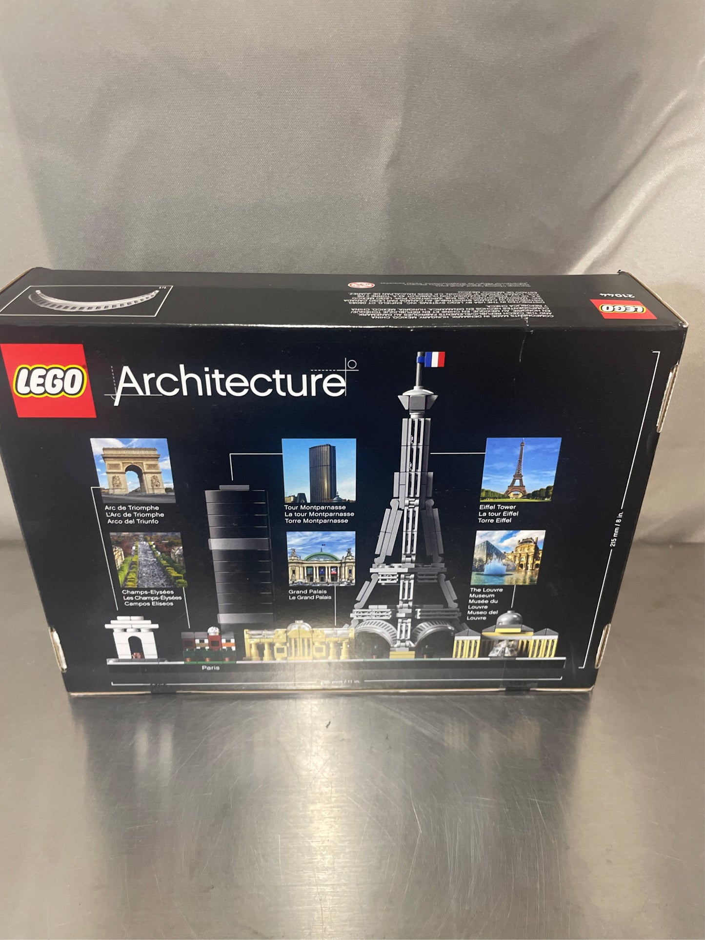 LEGO Paris Skyline Kit (694 Piece)