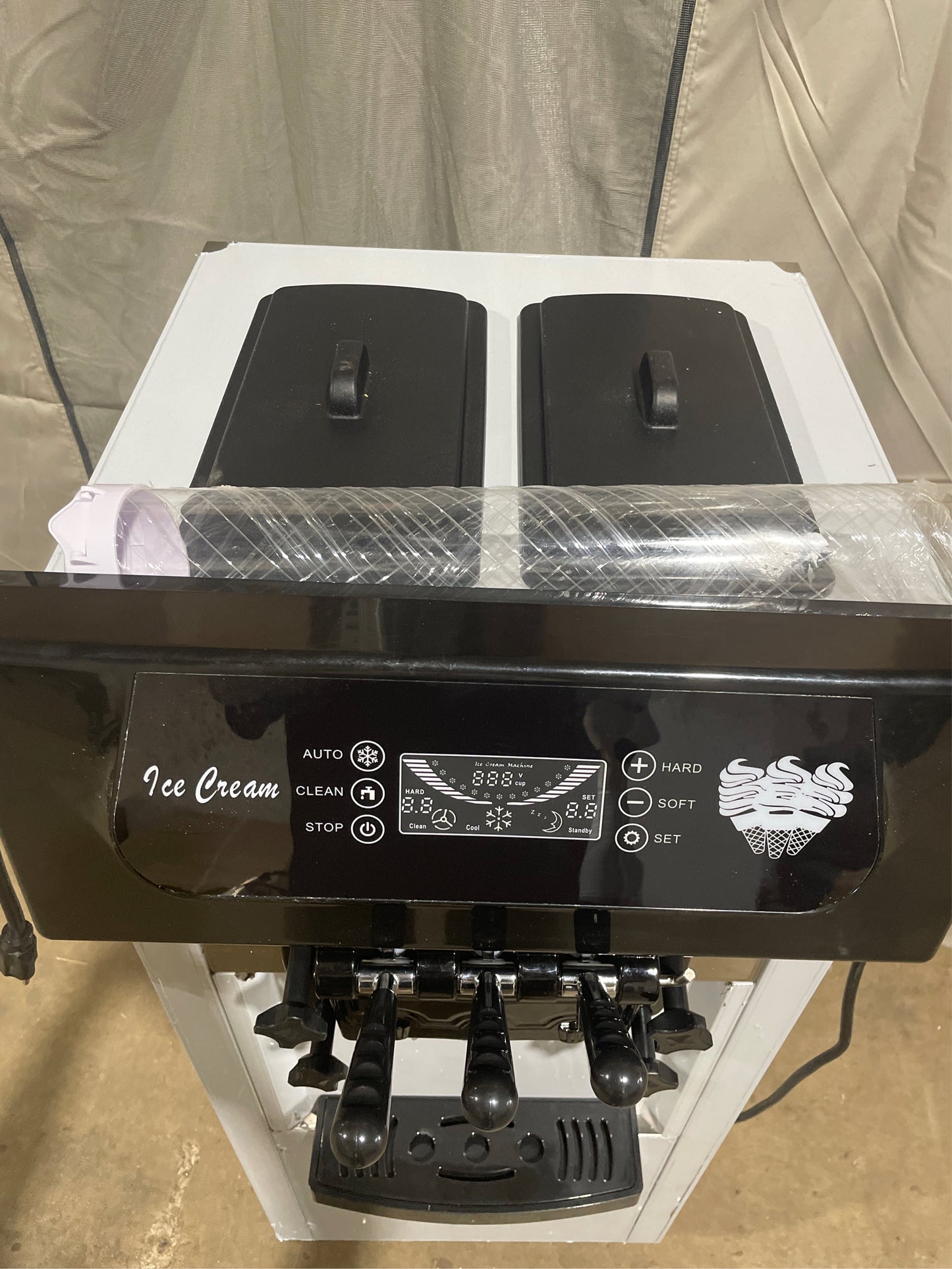 2+1 Flavor Soft Serve Ice Cream Maker 2200W